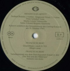 Amadeus-Quartett - Wolfgang Amadeus Mozart: Quintett Für Klarinette Und Streicher A-Dur KV 581 / Franz Schubert: Quartettsatz C-Moll D. 703 / Variationensatz Aus Dem Streichquartett D-Moll D. 810