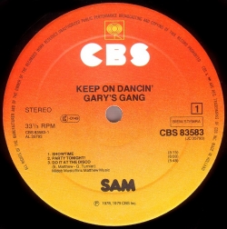 Gary's Gang - Keep On Dancin'
