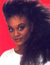 Evelyn Thomas