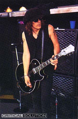 Izzy Stradlin