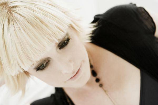 Leigh Nash