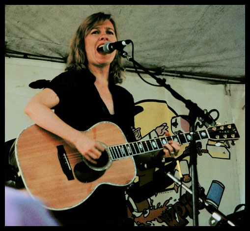 Iris DeMent