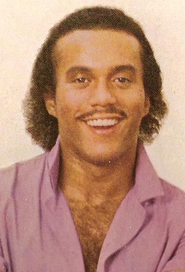 Howard Hewett