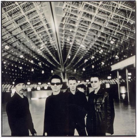 U2