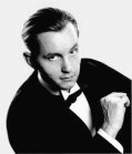 Palast Orchester mit seinem Sänger Max Raabe