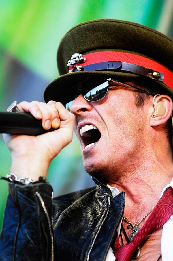 Velvet Revolver