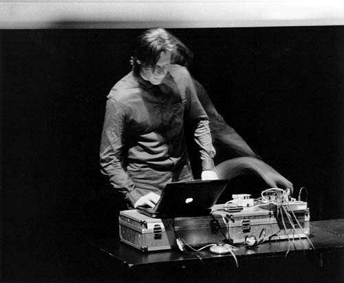 Fennesz
