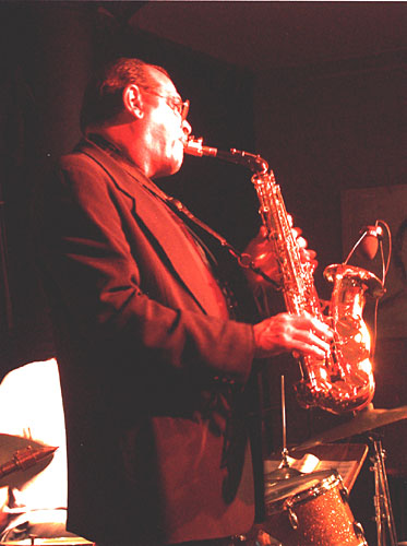 Ernie Watts