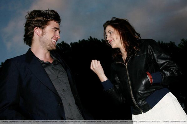 Robert Pattinson& Kristen